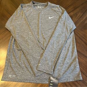 Nike Men's Standard Long Sleeve Hydrogua dark gray Medium New